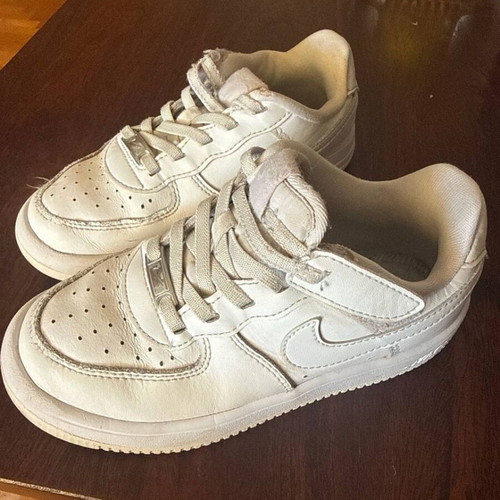 Nike kids leather shoes size 30