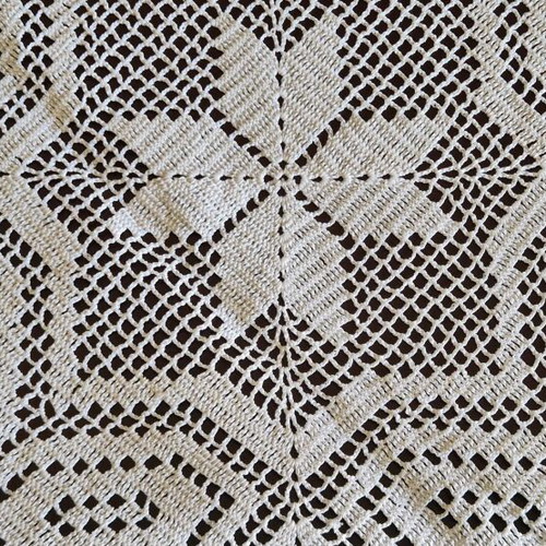 Handmade crocheted tablecloth new white 85x85 cm