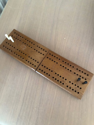 Folding cribbage board vintage game
