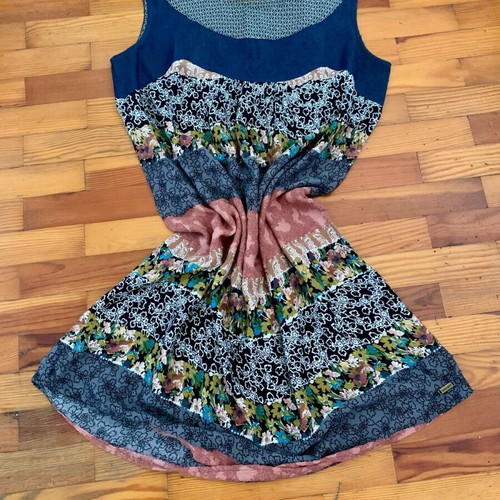 Smash dress multicolored like new, lightweight loose fit