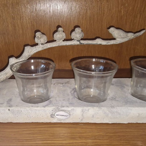 Decorative candle holder with birds