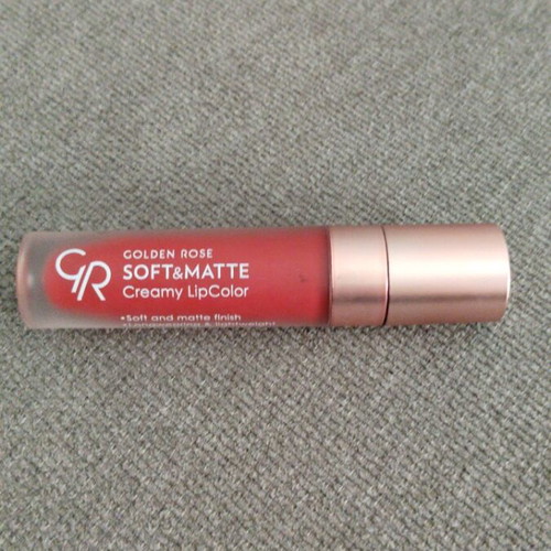 Golden Rose Soft and Matte Creamy Lip Colour like new