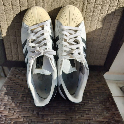 Adidas originals leather vintage sneakers used, size 43.5, black and white