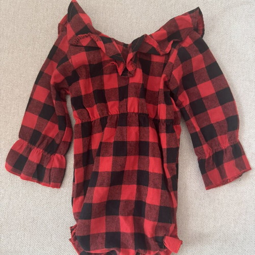 Baby romper like new for 6-9 months