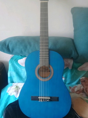 Classical guitar like new