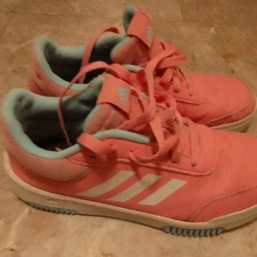 Adidas 37 1/3 leather athletic shoes used, pink
