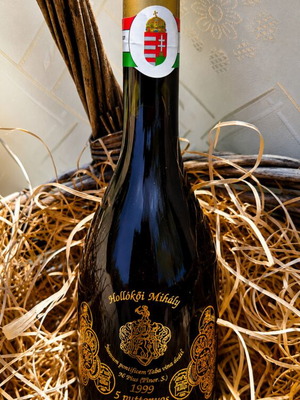 Tokaji Aszu 5 Collector Wine 1999 New