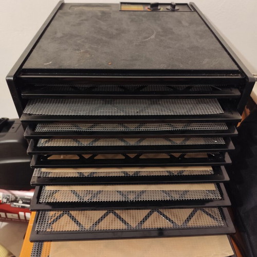 Excalibur 3926T Food Dehydrator 9 Trays used with Transformer