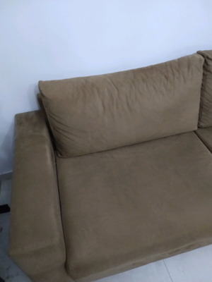 Σαλόνι δύο καναπέδων καινούργιο με ξύλο οξιάς και ύφασμα Αλκαντάρα