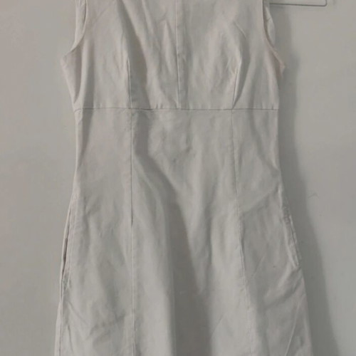 Zara off white mini dress like new, small size