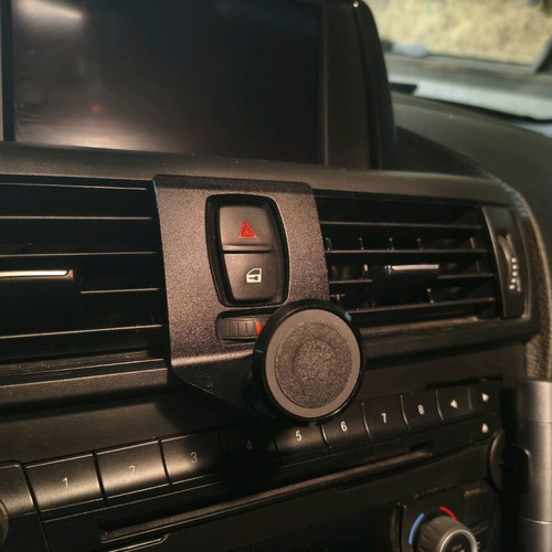 Magnetic phone holder for BMW F20 like new, metal
