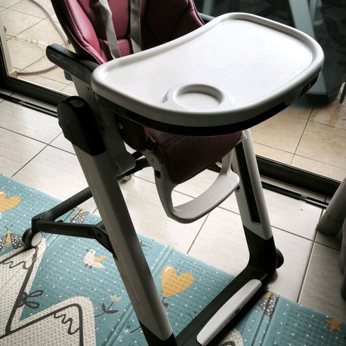 PegPerego Siesta high chair like new