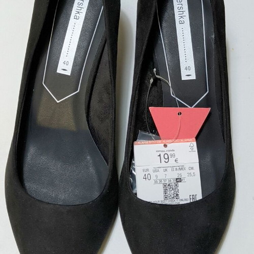 Bershka black low-heeled pumps size 40, new