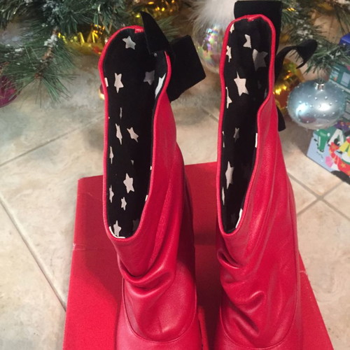 Red ankle boots new with black bow, size 39
