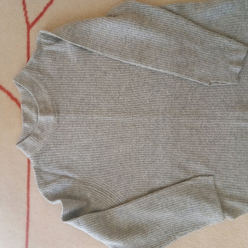 Zara wool sweater like new, gray, size 164 for 13-14 years old