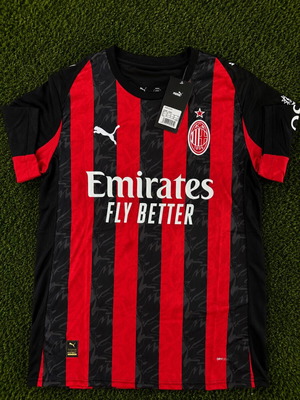 AC Milan 24/25 Jersey Medium, new authentic