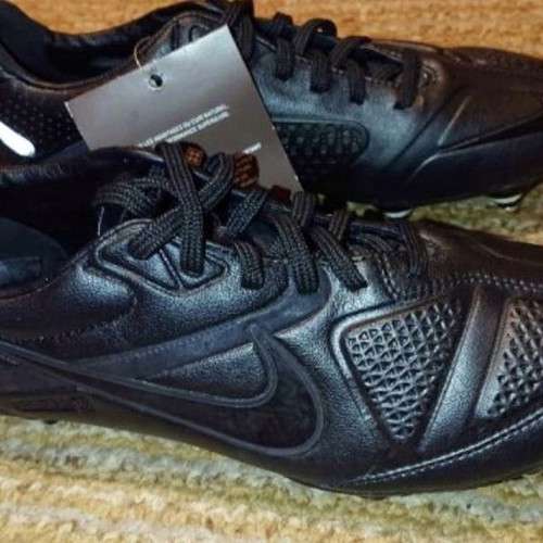 Nike Kanga-Lite CTR 360 football boots new, black, size 38.5