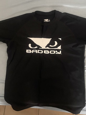 Bad Boy T-shirt, black and white, size medium