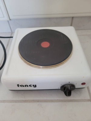 Fancy Single Electric Enamel Hotplate like new, 2000W
