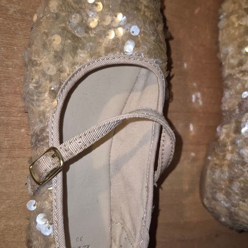 Ballerina No30 Zara girls used beige ballet flats
