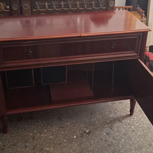 Vintage furniture for turntable and vinyl like new