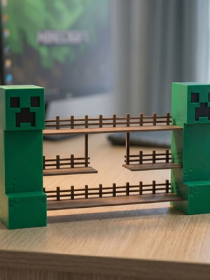 Minecraft 3D Printed Stand new for Kinder Joy collection