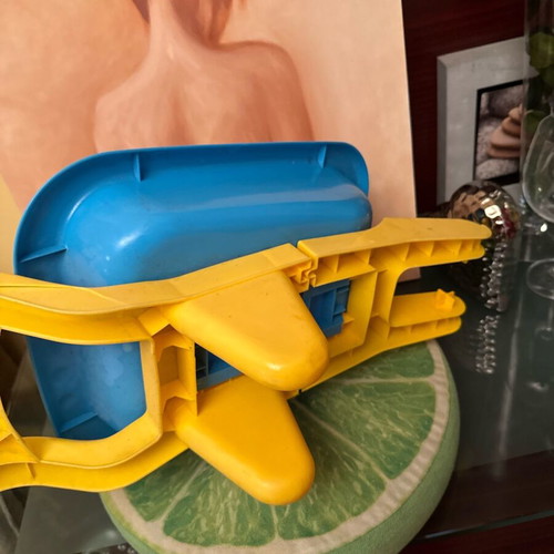 Kids Toy Wheelbarrow like new