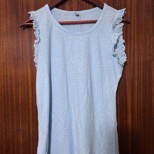 Women's sleeveless T-shirt size L turquoise like new