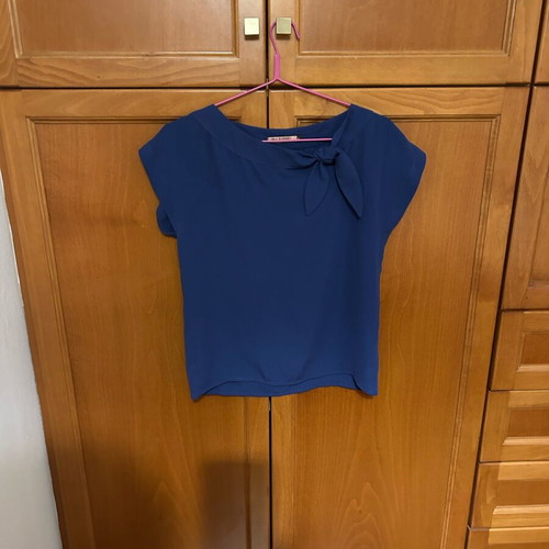 Milk and Honey blouse blue with bow like new
