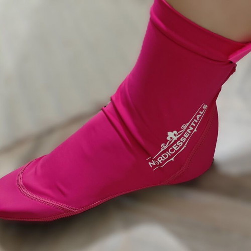 Nordic Essentials Beach Socks new, pack of 2