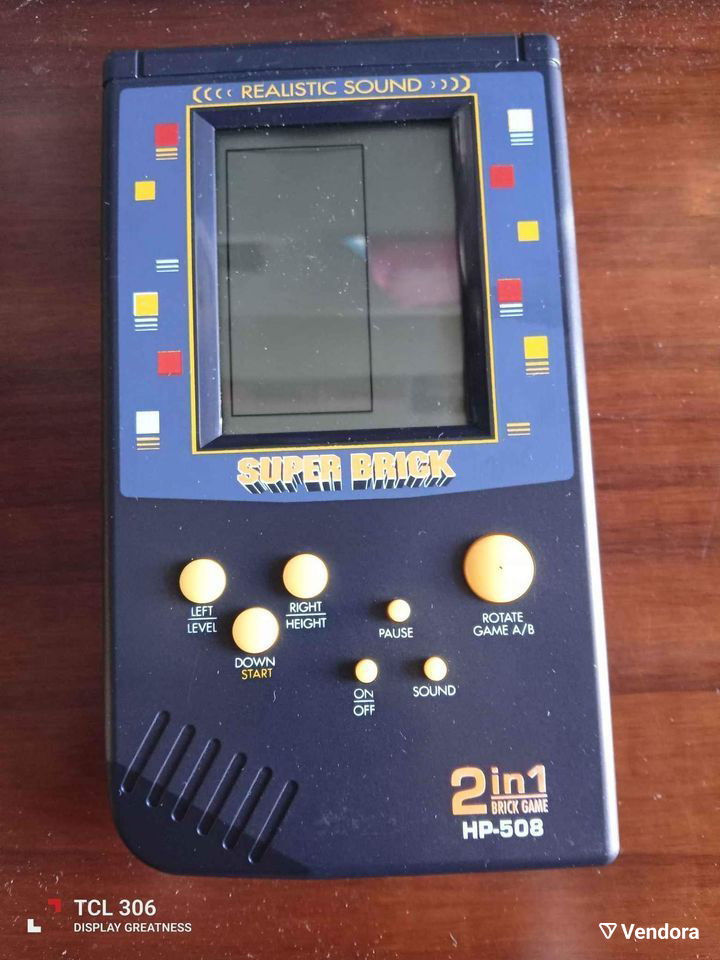 Mini console Super Brick 2 in 1 used - € 25,00 - Vendora.cy