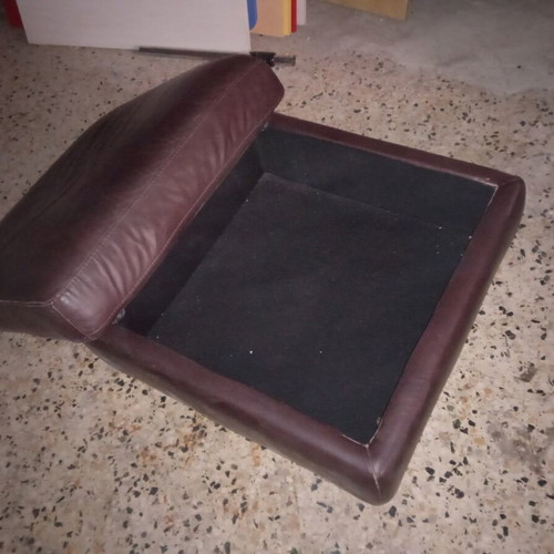 Living room stool used with storage space