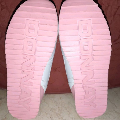 Donnay women's athletic shoes new, size 38, white pink