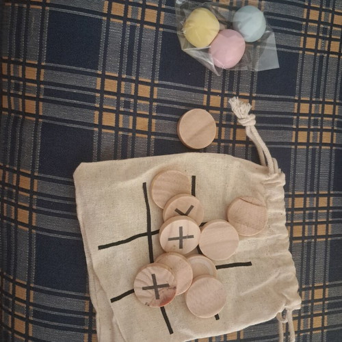 Handmade Tic Tac Toe Bomboniera set of 22 with Hatzigiannakis marshmellow