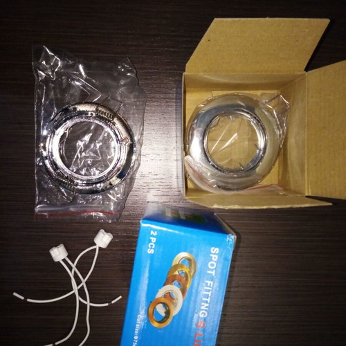 G-Lux round metal recessed spot frame with G5.3 MR16 socket, 20 pieces, new