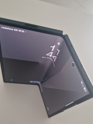 Samsung Galaxy Z Fold 7 512 Gb like new with warranty and 2 cases