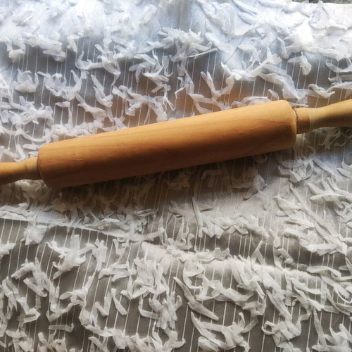Wooden rolling pin like new in very good condition