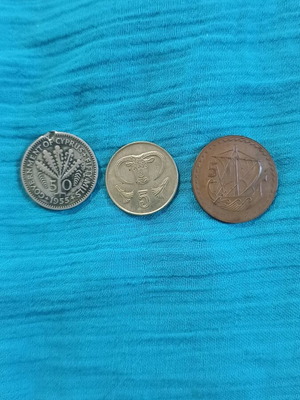 Cypriot pounds used, pack of 3 coins, 5 and 50 pounds