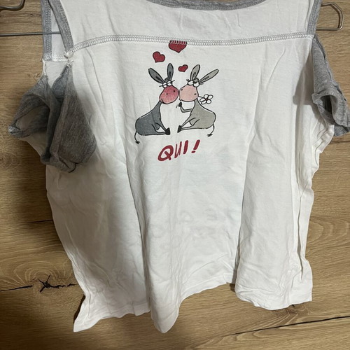 Amelie girls pajamas used, white and gray