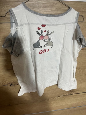 Amelie girls pajamas used, white and gray
