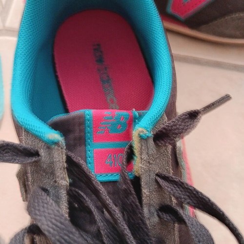 New Balance WL410CPA sneakers like new, women's size 36.5, grey with fuchsia details