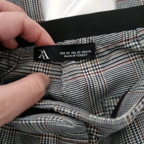 Zara women's checkered grey pants XS like new with elastic waist