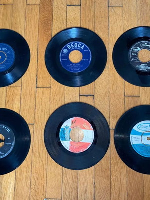 Vinyl 45 RPM singles foreign Greek pressing, pack of 6 used