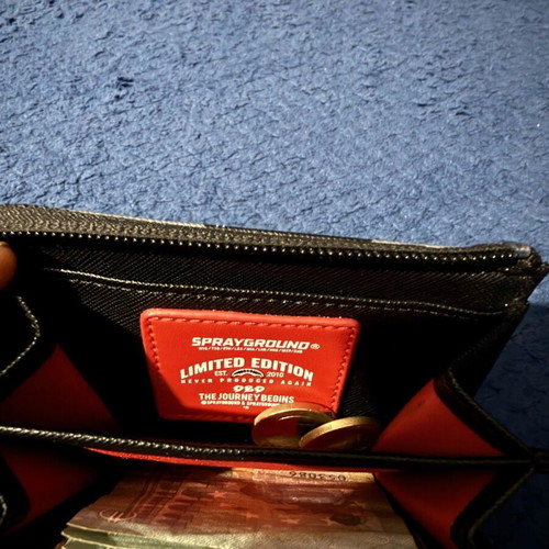 Sprayground wallet limited edition, new, black and gray