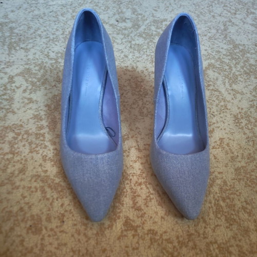 Jeans pumps, light blue, thin heel, size 37