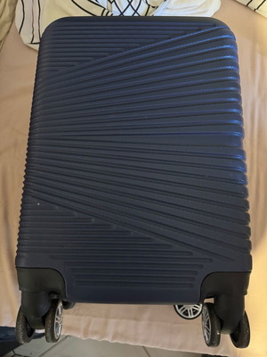 Small Cabin Suitcase like new, dark blue, 51x32x20 cm
