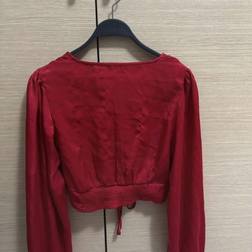 Star Body H red blouse like new size M