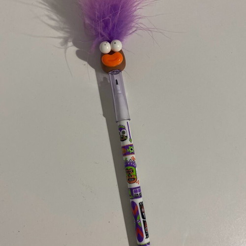 Pencil with replaceable tips used