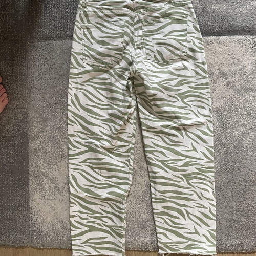 Bershka jeans size S like new, green, lightweight material