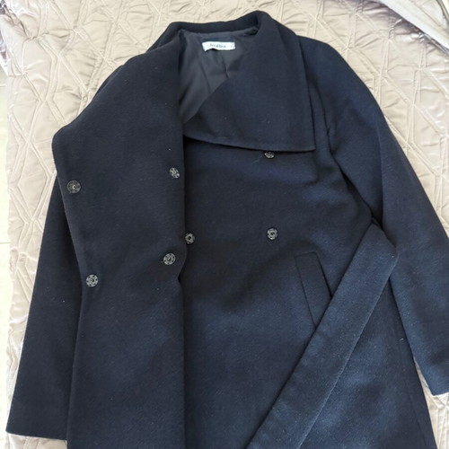 Anna Riska women's coat like new, dark blue with belt